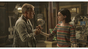 ‘알리타’ 배우·감독 내한, ‘영상혁명’ 관객에 소개