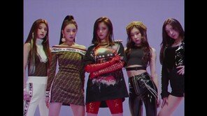 예지·리아·채령·류진·유나, JYP 새 걸그룹 ‘있지 ITZY’