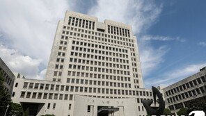 15년 미제 여성살인 용의자, 무기징역 원심파기…“제3자 가능성도”