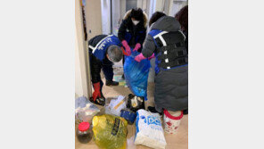 쓰레기 더미 속 홀몸 할아버지, 서대문구 마을이 돌본다