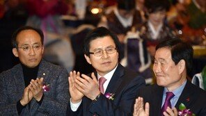 TK서 환대 받은 황교안…“일꾼 되겠다” 당심잡기 유세 방불