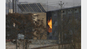 아프간서 탈레반 차량폭탄 공격에 특수부대원 18명 사망 27명 부상
