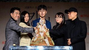 좀비들의 습격…스케일 달랐던 ‘킹덤’ 첫인상