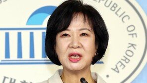 손혜원, 부친 유공자 선정 전 보훈처장 면담…“절차 문의”
