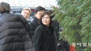 南-北-美 ‘합숙 협상’ 종료… 스웨덴 北대사관 돌아간 최선희