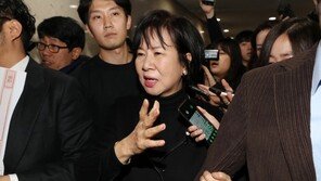 금태섭 “이해충돌” vs 손혜원 “가짜뉴스 인용 유감…사과해라”