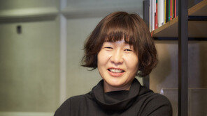 걸출한 ‘투톱’ 여성 감독의 탄생