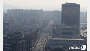 靑 “기상청, 25일 서해서 인공강우 실험…미세먼지 저감”