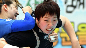 “퇴장 유도하고 슛 성공때 핸드볼 희열”