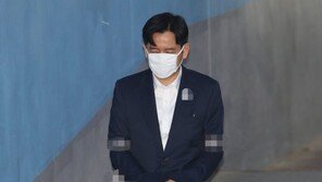 ‘법조로비’ 최인호 변호사, 불법 금고 혐의 벌금형 추가