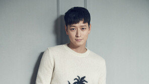 영화 ‘1987’ 메시지 이어가는 강동원과 김태리