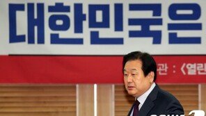 한국당 당권주자들 ‘우후죽순’…김무성·김병준도 출마?