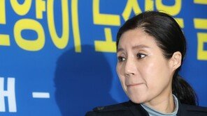 ‘동물 안락사 파문’ 박소연 케어 대표, 출국금지 조치
