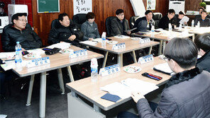 “공동 구내식당-출퇴근 전세버스 지원해주세요”