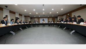 유은혜 “일부 사립유치원 허위사실 유포…엄정 대응”