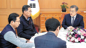 대화복귀 답없이 강경 요구만 쏟아낸 민노총