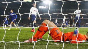 “그립다 손흥민”… 토트넘, 첼시에 져 컵대회 결승행 좌절