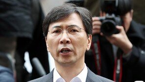 안희정 항소심 ‘위력행사’ 인정될까…다시 유무죄 갈림길