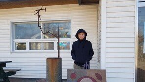 ‘아들 신부’가 초대신부였던 성당에서 ‘아버지 신부’가 은퇴 앞두고…