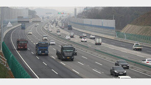고속도로 비교적 원활…상행선 오후 6~7시 정체