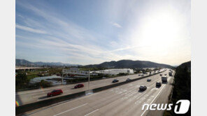 일요일 고속도로 비교적 원활…영동선 등 일부구간 다소 혼잡