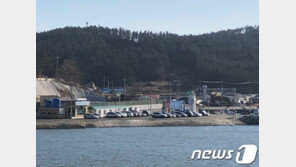 “음식 나눠먹던 경로당서 방화라니”…완도 어촌마을 적막