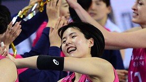 ‘23점 맹폭’ 이재영, 단독 1위 흥국생명의 버티는 힘