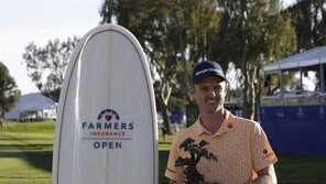 로즈, 남자골프 세계랭킹 4주 연속 정상…우즈는 12위