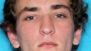 美 총기참극 20대男 체포…부모·여자친구 등 5명 살해