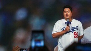 국내 일정 마친 류현진, 30일 LA로 출국…애리조나 스프링캠프 합류