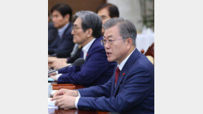 文대통령, 이창용 IMF 아태국장 면담…세계경제 전망 논의