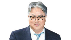 KBO 스타들 휘어잡는 카리스마… “욕먹을 각오로 독배”