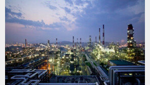 10년 만에 정유업 최악의 불황…정제마진 1달러 대