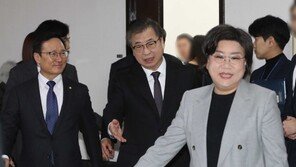 국정원 “北美 김영철 방미 결과에 만족…비핵화 논의 탄력”