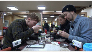 [내가 왜 떴게?] 이제 해장술 갑시다…핀란드 4인방, 피순댓국