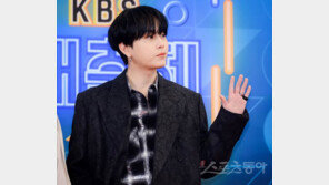 하이라이트 용준형, 입대 전 ‘폭풍 활동’