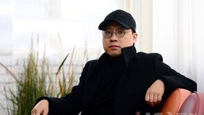 [인터뷰②] ‘킹덤’ 김성훈 감독 “무한자유 문구에 혹해서 계약했죠”