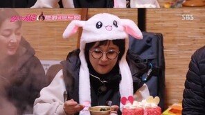 ‘불타는 청춘’ 송은이, 서프라이즈 ‘생파’ 성공…격한 감동