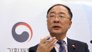 균형발전 챙기고 토건정부 오명 쓴 24.1조…순항할까?