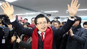 황교안 “홍준표는 귀한 자원…文정부 막는 데 같이 해야”