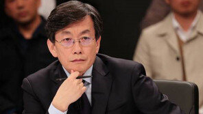 [채널A 단독] 견인차 기사 “차에서 내리는 여성 봤다”…손석희 “내린 사람 없었다”