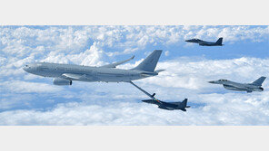 실전 배치된 한국 공군 첫 공중급유기