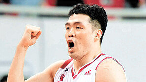 돌아온 이승현, 모비스 안방서 포효