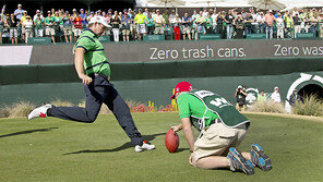 술 마시고 떠들어도 괜찮다, ‘갤러리 해방구’ 피닉스오픈