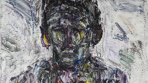 거울 속 낯선 내 모습서 찾아낸 그림의 속살… 정의철 작가 신작 전시