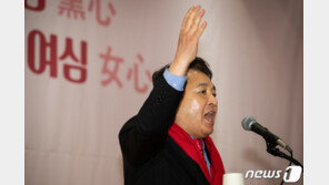 심재철 “대선후보 아닌 총선용 대표 뽑아야”…당권 도전