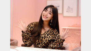 [스타 유튜버 전성시대②] 스타 유튜버 루나 따라잡기