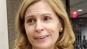 “한국 청년들 창업도전 두려워해… 넷플릭스 같은 혁신기업 안나와”