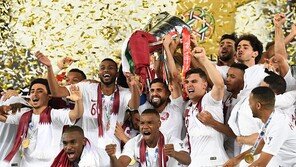 카타르, 일본 3-1로 꺾고 사상 첫 아시안컵 우승…전 경기 통틀어 1실점