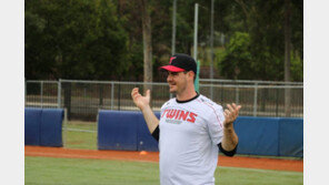 LG 새 외국인 타자 조셉, 첫 타격 훈련…“파워·선구안 굿”